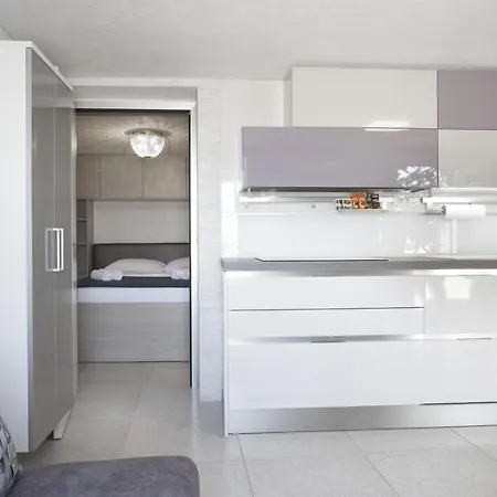 Apartment Punta Ka 2'2 By Locap Group