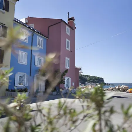 Punta Ka 2'2 By Locap Group *