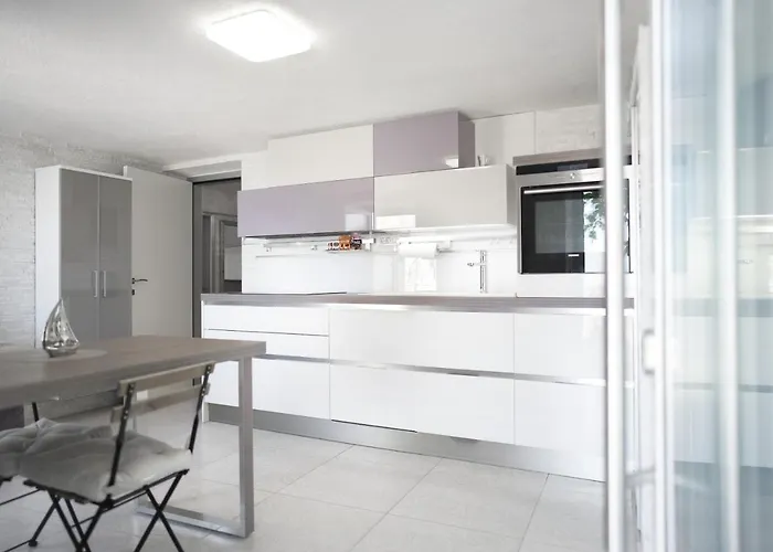 Punta Ka 2'2 By Locap Group *