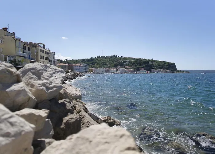 Punta Ka 2'2 By Locap Group * Piran